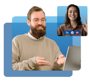 Retorios Experte im Gespräch mit dem Kunden per Online-Videoanruf